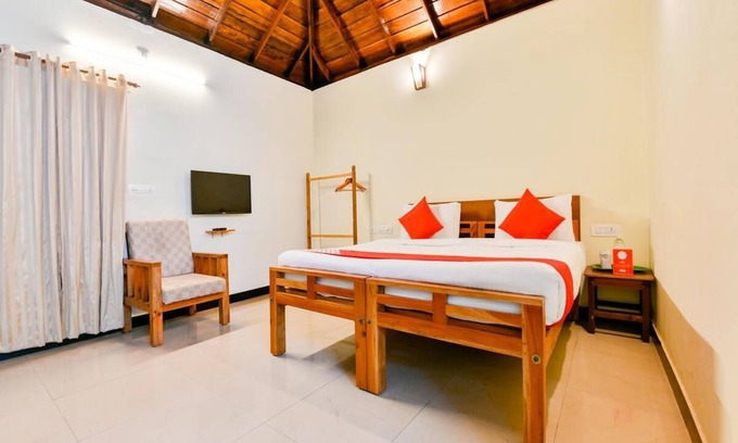 Alappuzha Complejo | Cozy & Beautiful Greenery Resort