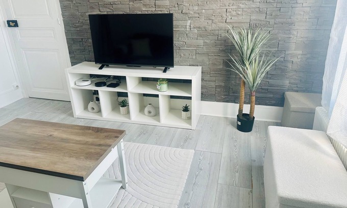 Petit-Ivry Apartamento | Cosy & bright F2 2 min from Paris