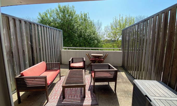 Aytre Apartamento | Cosy, bright studio 5 minutes from the beach