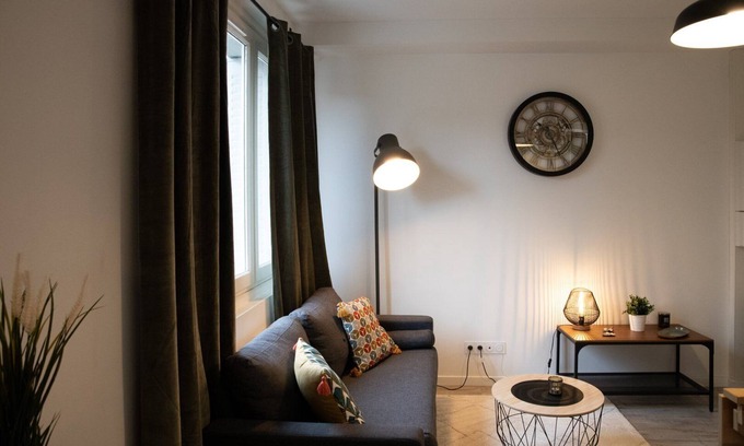 7th Arrondissement Apartamento | Cosy & calm apartment close to metro B - Lyon