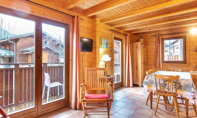 Morillon Chalet De Esquí | Cosy chalet 4/6 ppl with balcony