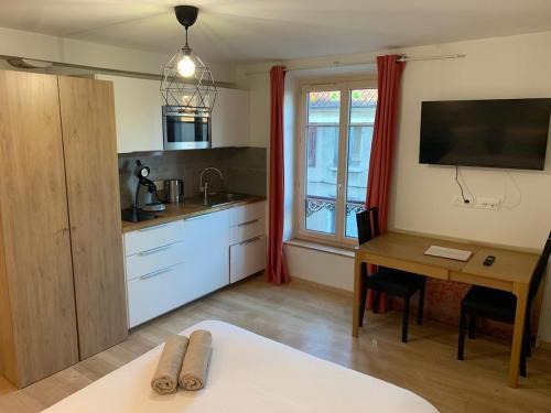 Corbeil-Essonnes Apartamento | Cosy Corbeil Studio RerD 700m N7
