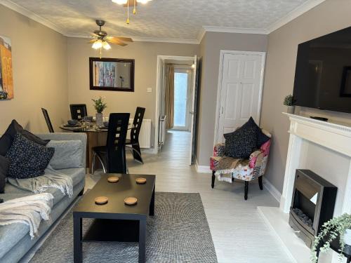 Southampton Casa | Cosy Corner - 2 beds, free parking, next to Southampton General Hospital