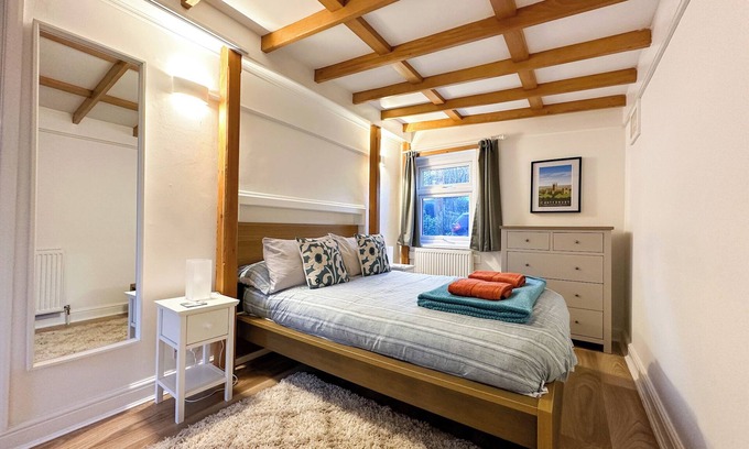 Kingston Cabaña | Cosy Cottage in Kingston - Perfect for Couples - Dogs Welcome!