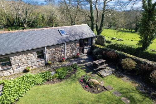 Castallack Apartamento | Cosy cottage in the beautiful Lamorna Valley - walk to the pub & sea