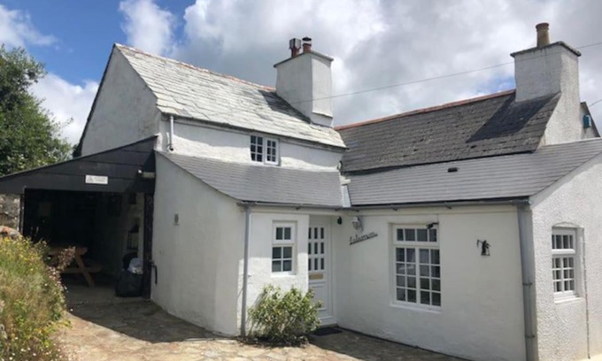 Fivelanes Casa | Cosy Cottage Real Fire Nearby Pub Garden Parking