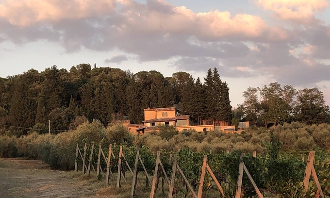 Barberino Val d'Elsa Casa | Cosy country house with breathtaking view on Chianti hills. Pet-Friendly!