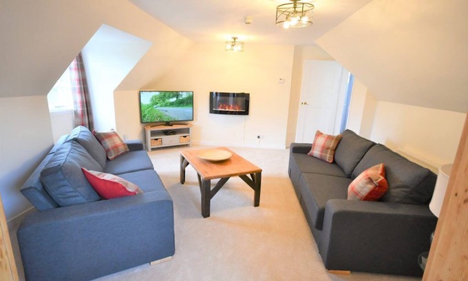 Taynuilt Apartamento | Cosy country suite located at Lonan Country House & Gardens in Scotland!