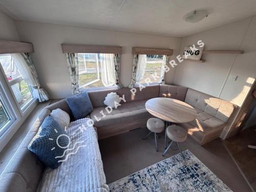 Selsey Casa | Cosy Cove at Seal Bay - 2 Bedroom Holiday Home on White Horse