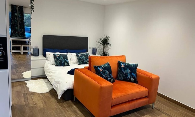 Milton Keynes Apartamento | Cosy detached Annexe with off street parking