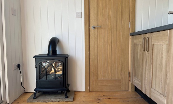 Durham Cabina | Cosy dog friendly shepherds hut near Durham