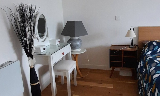 Villeneuve-le-Comte Apartamento | Cosy duplex near Disney