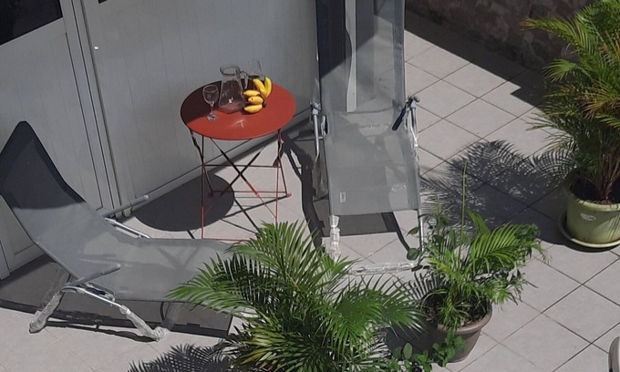Pointe-Noire Apartamento | Cosy F2 in cosy villa + car rental possible