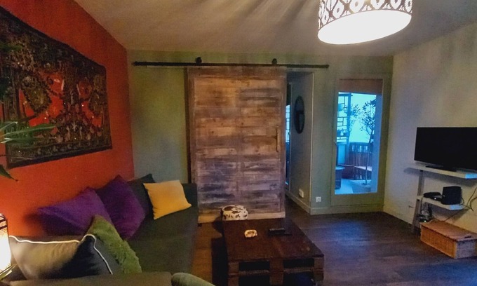 Tremblay-en-France Apartamento | Cosy F3 near CDG airport/RER B station (pets welcome)