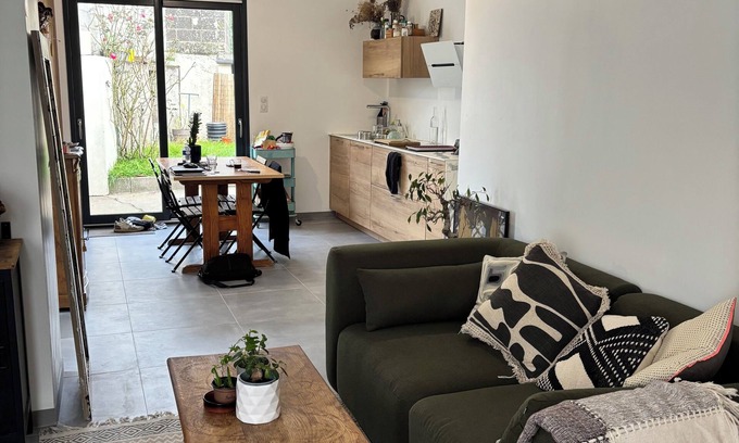 Basse-Goulaine Cama Y Desayuno | Cosy room in shared residence