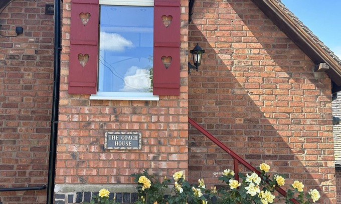Rosliston Apartamento | Cosy, fully refurbished, rural apartment In Heart of England with stunning views