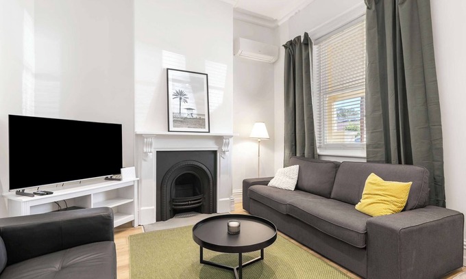 Glenelg South Casa | Pet Friendly Cottage Glenelg South
