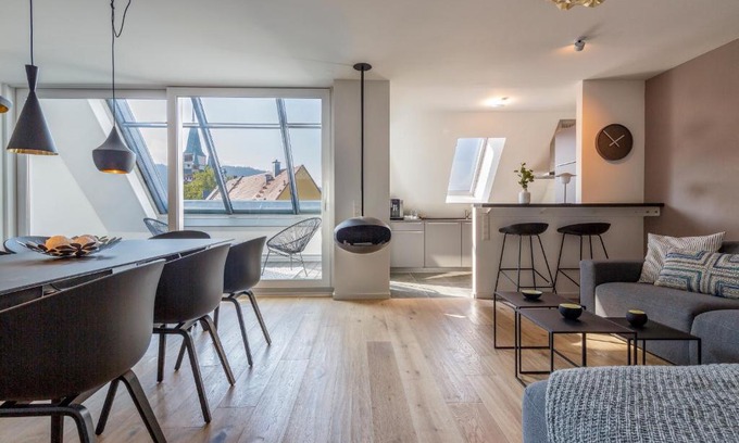 Old Town Apartamento | cosy grey apartments