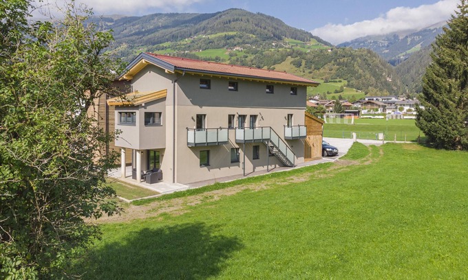 Muhlbach im Pinzgau Apartamento | Cosy holiday apartment with terrace near the ski lift