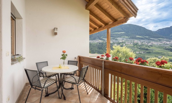Caines Apartamento | Acogedor apartamento vacacional "Tischlerhof - Typ B mit Balkon" con Wi-Fi