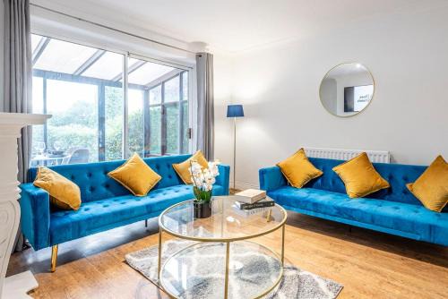 Newcastle-Under-Lyme Casa | Cosy Home in Stoke on Trent