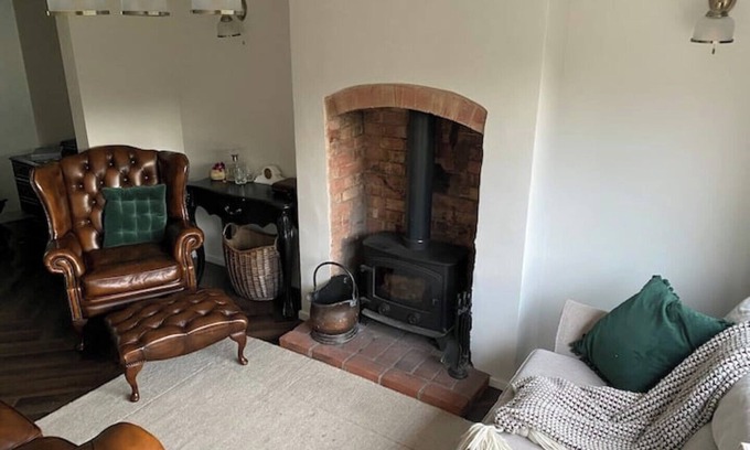 Catshill Casa | Cosy House Rural Setting