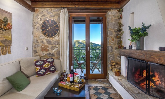 Arachova Apartamento | Cosy Loft in Kalyvia Arachovas