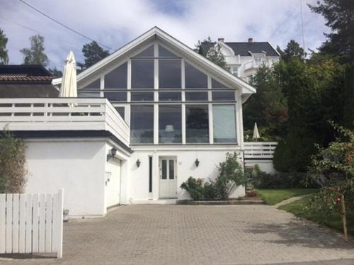 Nordstrand Apartamento | Cosy modern 3-rooms close to fjord and center
