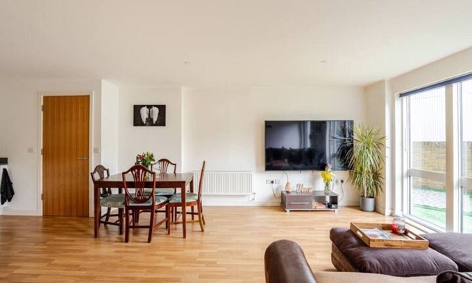 Forest Hill Apartamento | Cosy & Modern Flat in London - 2 Minutes from Train Station