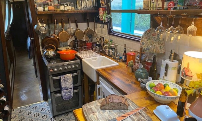 Leeds Alquiler De Eote | Cosy Narrowboat Benedict, Clarence Dock Leeds