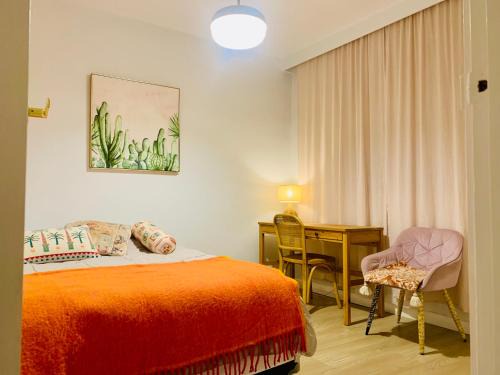 St Kilda Apartamento | Cosy One Bedroom Apt Next to Park!