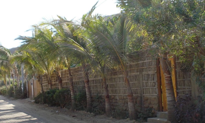 Las Pocitas Casa | Acogedor Bungalow Privado en "Las Pocitas" Mancora Perú 