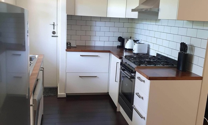 Glenelg East Apartamento | Cosy & quiet unit in Glenelg East