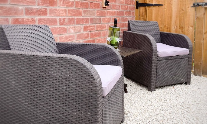 Shrawley Cabaña | Cosy Rural Escape Shrawley Worcestershire