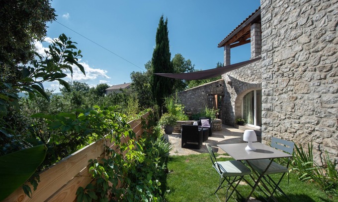 Lavilledieu Apartamento | Cosy self-catering cottage in southern Ardèche