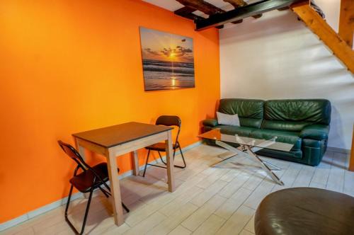 Antony Apartamento | Cosy Smart and Modern Antony Centre