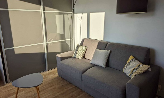 Epinettes Apartamento | Cosy studio just a stone's throw from Paris