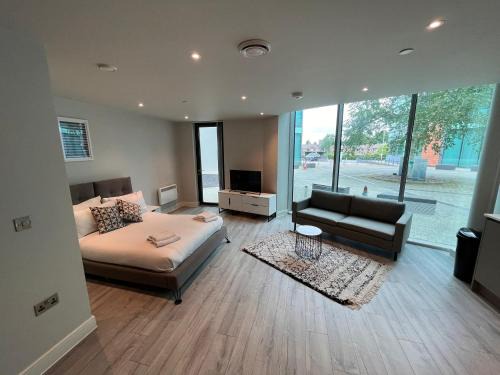 Bracknell Apartamento | Cosy Studio with private entrance & Parking