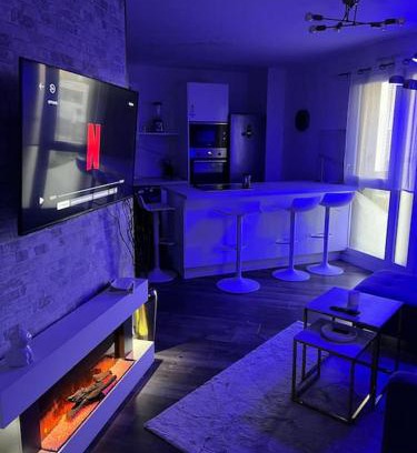 Chevilly-Larue Apartamento | Cosy T2 au porte dOrly Rungis au pied du metro ligne 14