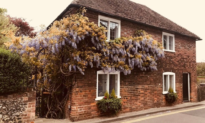 Cobham Casa | Cosy Village Cottage Gran precio! Londres y la costa a 30 minutos