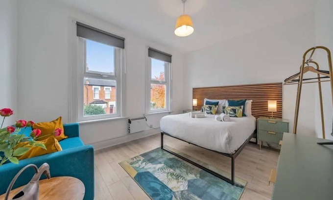 Walpole Apartamento | Cosy West London flat – Discover & Live London | Pass the Keys