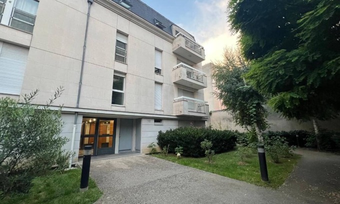 Asnieres-sur-Seine Apartamento | Cosy whole apartment in Asnières sur Seine