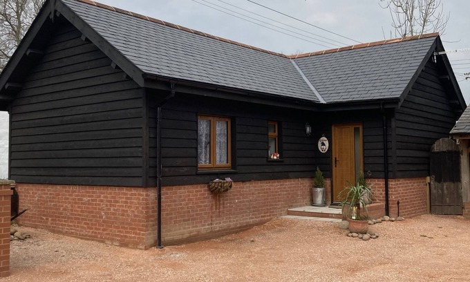 Ottery St Mary Cabaña | Cosy yet spacious cottage in heart of East Devon near Jurassic Coast