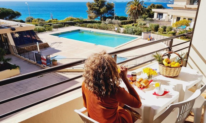 Ajaccio Apartamento | CosySeaside Corsica Ajaccio Piscine Terrasse Mer