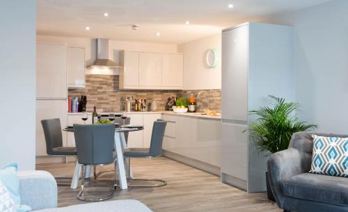 Central Milton Keynes Apartamento | Cotels at 7Zero1 Serviced Apartments - Modern Apartments, Superfast Broadband, Free Parking, Centrally Located