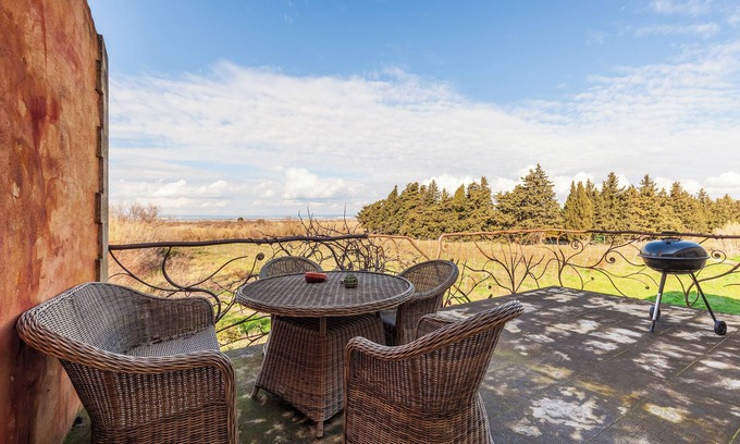 Chateauneuf-les-Martigues Casa | Casita de campo 'A Pincu, Rural Et Atypique' con vistas al lago y Wi-Fi