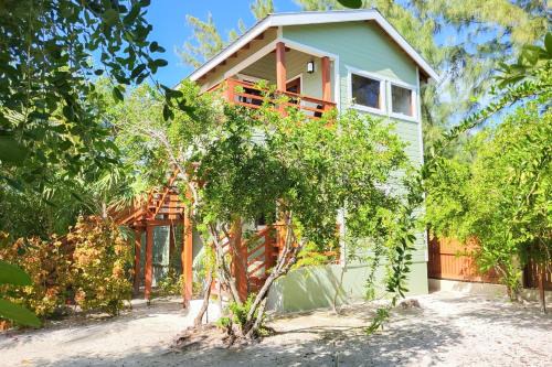 Cayo Corker Casa | Cottage 4 at Island Pearl Gold Standard Certified