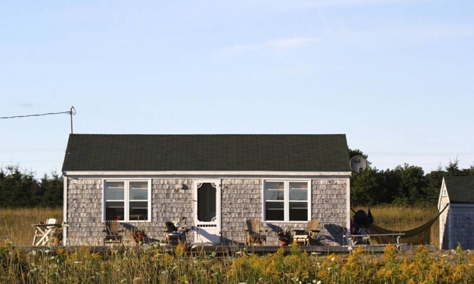 Saint Peters Bay Cabaña | casa frente al mar en la entrada al parque nacional de Greenwich