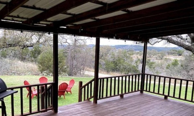 Burnet Cabaña | Cottage at Lake Buchanan, Hill Country Getaway