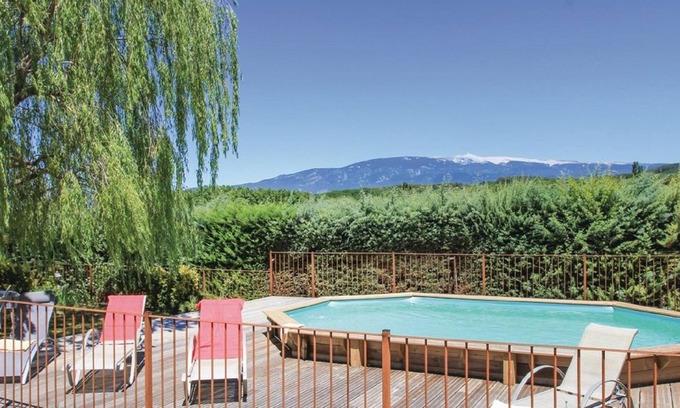 Mormoiron Cabaña | Gite en Mormoiron, en el campo, cerca de Bedoin y del Mont Ventoux.